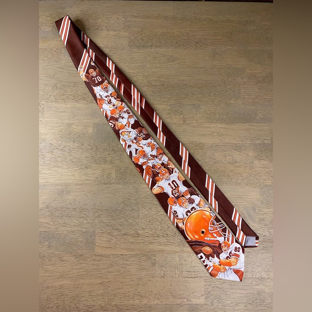 Vintage CLEVELAND BROWNS‎ Neck Tie Ralph Marlin NFL Football Made USA Dawg Pound
